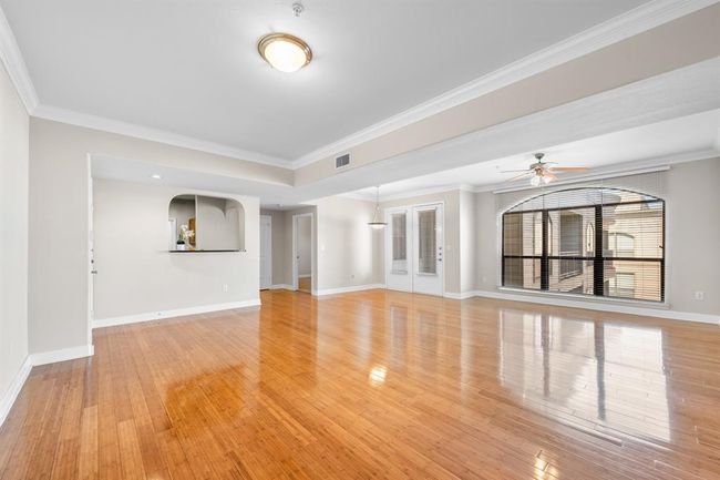 APT-445 - 2299 Lone Star Dr, Condo with 2 bedrooms, 2 bathrooms and 2 parking in Sugar Land TX | Image 10