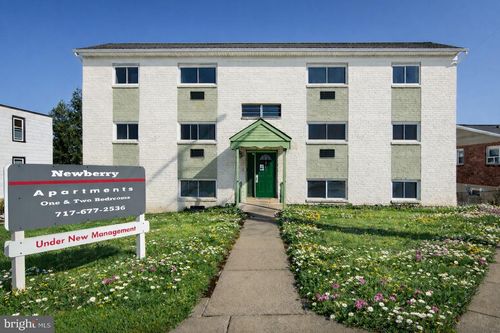 304-403 N Newberry St, YORK, PA, 17401-3049 | Card Image