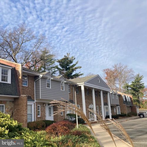 1901 N Olden Avenue Ext, Ewing, NJ, 08618-2111 | Card Image