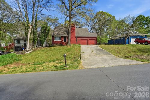 12023 Rock Canyon Dr, Charlotte, NC, 28226-4488 | Card Image