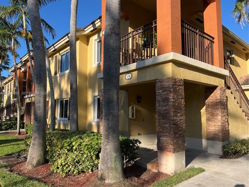 104-985 Ne 33rd Ter, Homestead, FL, 33033-5384 | Card Image
