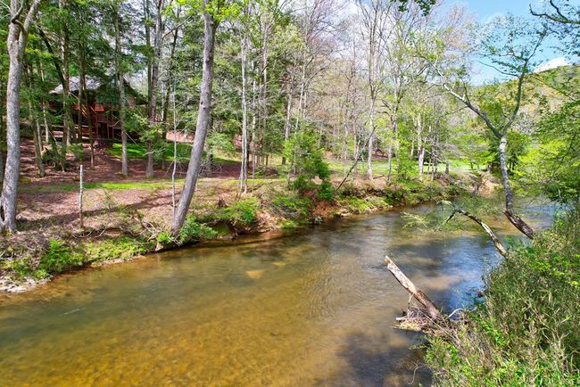 33 Spruce Dr, Home with 3 bedrooms, 3 bathrooms and null parking in Suches GA | Image 32