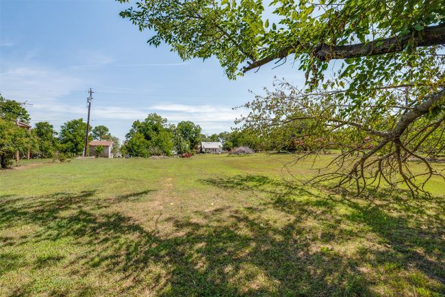 7000 Briar Rd, House other with 1 bedrooms, 1 bathrooms and null parking in Azle TX | Image 21