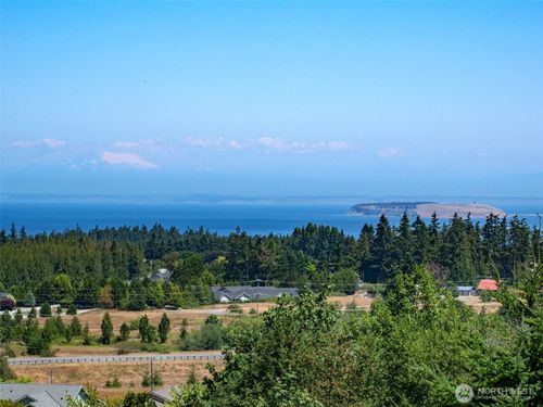 310 Solana Pkwy, Sequim, WA, 98382-3556 | Card Image