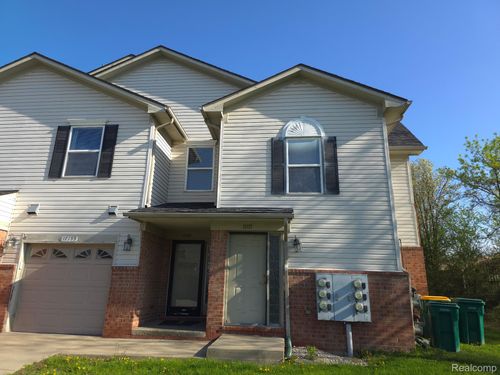 17177 Higdon Dr, Brownstown, MI, 48193-1707 | Card Image