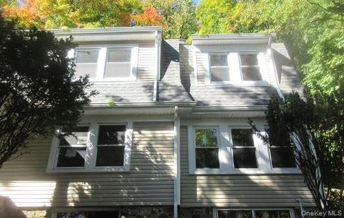 802 Route 9w S, Nyack, NY, 10960-5009 | Card Image