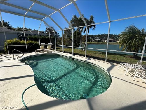 430 Crossfield Cir, NAPLES, FL, 34104-4717 | Card Image