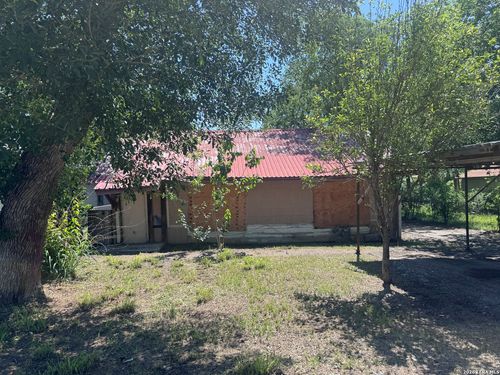 410 Amanda St, San Antonio, TX, 78220-3103 | Card Image