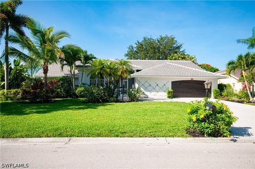 559 Henley Dr, NAPLES, FL, 34104-6532 | Card Image
