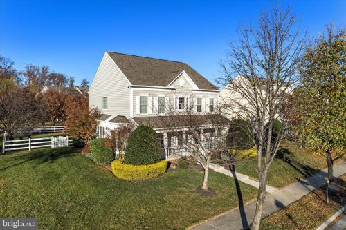 41401 Windybush Drive, LEESBURG, VA, 20175 | Card Image