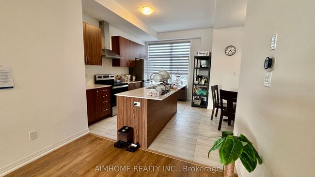 143 Markland St, House attached with 4 bedrooms, 4 bathrooms and 1 parking in Markham ON | Image 4