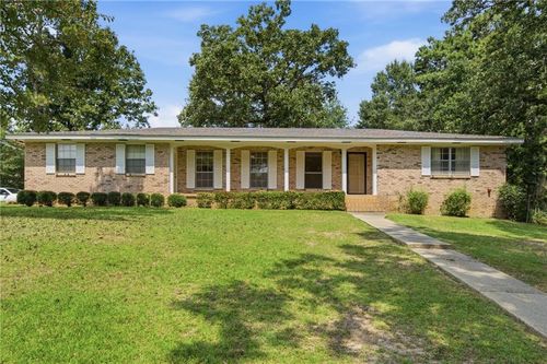 118 W Lakeside Drive, Hattiesburg, MS, 39402 | Card Image