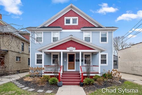 unit-a-930 Wealthy St Se, Grand Rapids, MI, 49506-1589 | Card Image