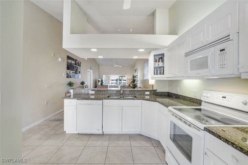8110-2373 Hidden Lake Ct, NAPLES, FL, 34112-2868 | Card Image