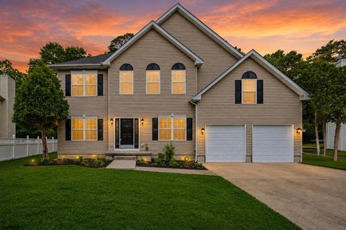 48 Chancellor Park Dr, Mays Landing, NJ, 08226-2049 | Card Image