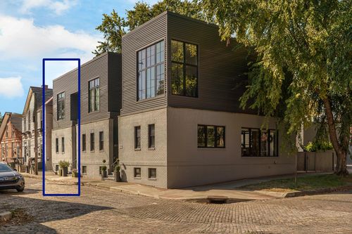 25 E Frankfort St, Columbus, OH, 43206-1009 | Card Image