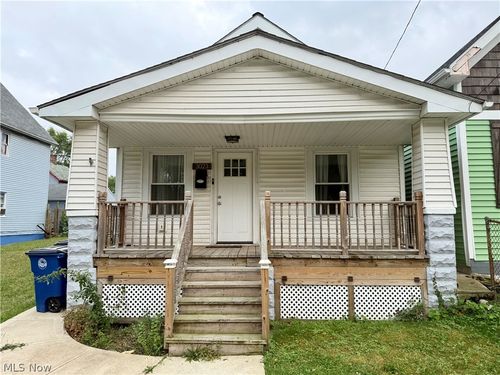 3023 Barber Ave, Cleveland, OH, 44113-4730 | Card Image