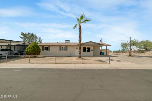 3419 E Hillery Dr, Phoenix, AZ, 85032-5141 | Card Image