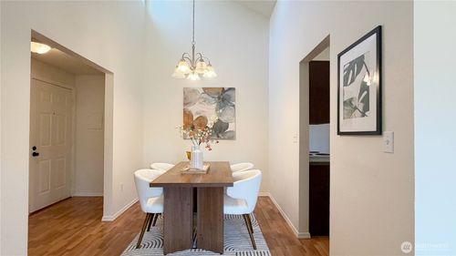 b308-820 Cady Rd, Everett, WA, 98203-5077 | Card Image