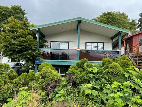 811 Oceanview Dr, Daajing Giids, BC, V0T1S0 | Card Image