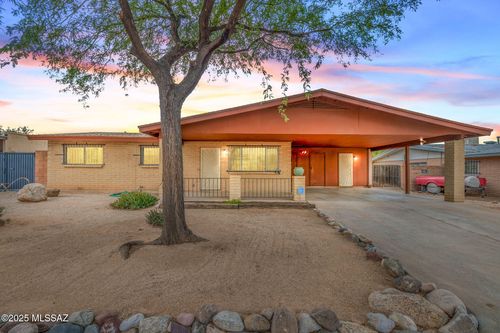 645 N Banff Ave, Tucson, AZ, 85748-2714 | Card Image