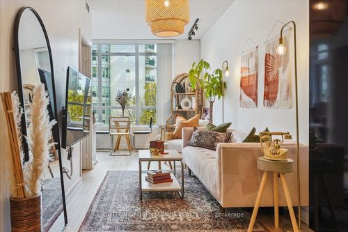 515-38 Dan Leckie Way, Toronto, ON, M5V2V6 | Card Image