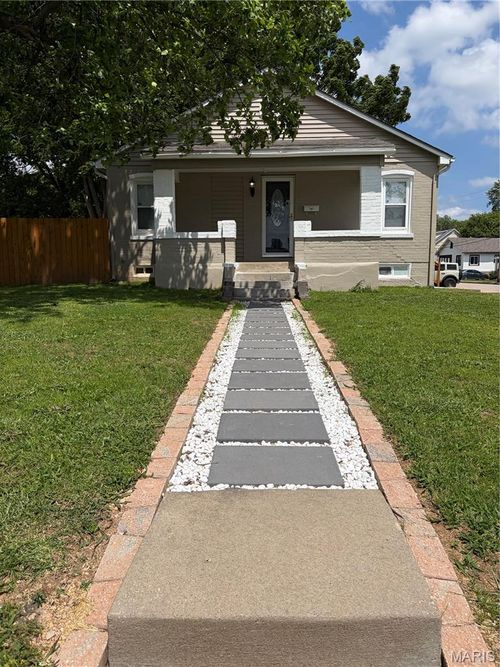 206 N Church St, Sullivan, MO, 63080-1751 | Card Image