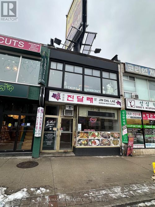 647 Bloor Street W, Toronto (Palmerston-Little Italy), ON, M6G1L1 | Card Image