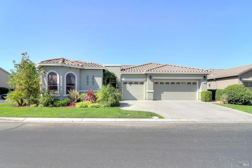 201 Riviera Dr, Rio Vista, CA, 94571-2246 | Card Image