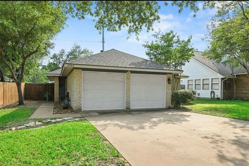 4022 Windfree Dr, College Station, TX, 77845-9350 | Card Image