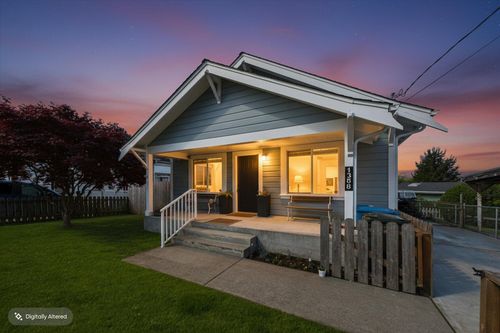 1388 Rohnerville Rd, Fortuna, CA, 95540-3395 | Card Image