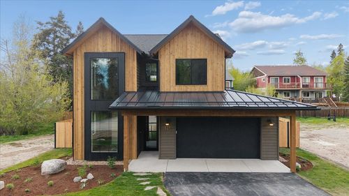 428 Orchard Ln, Whitefish, MT, 59937-3518 | Card Image