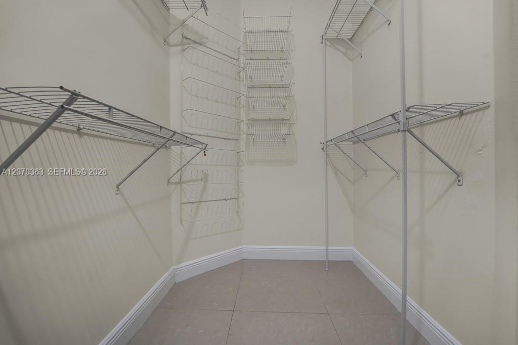 Residential Lease in Pembroke Pines 3