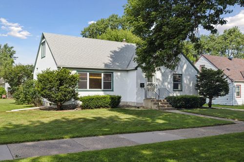913 Bidwell St, West Saint Paul, MN, 55118-1329 | Card Image