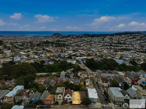 289 Chenery Street, San Francisco, CA, 94131 | Card Image