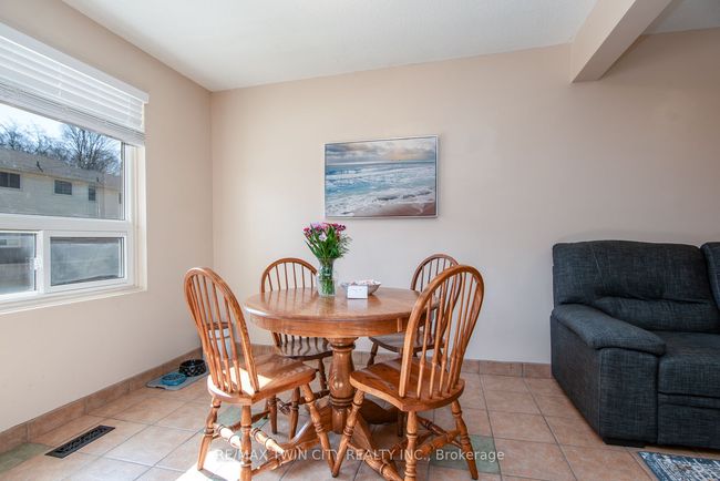 32 - 634 Strasburg Rd, Condo with 3 bedrooms, 2 bathrooms and 1 parking in Kitchener ON | Image 22