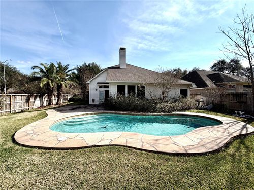 1723 Wind Trace Cv, Sugar Land, TX, 77479-6338 | Card Image