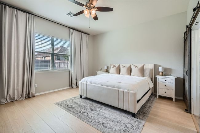 811 Clear Springs Holw, House other with 4 bedrooms, 3 bathrooms and null parking in Buda TX | Image 11