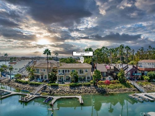4529 Cove Dr, Carlsbad, CA, 92008-3675 | Card Image