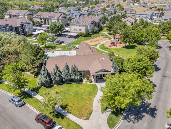 Aerial view of residential area | Image 17