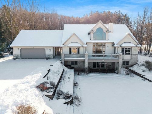 W5735 County Road E, Wescott, WI, 54166 | Card Image