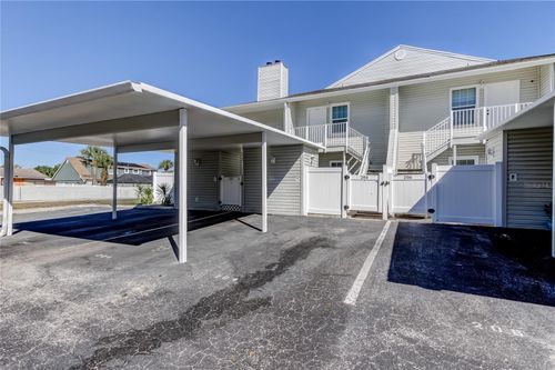 204-8350 Savannah Trace Circle, TAMPA, FL, 33615 | Card Image