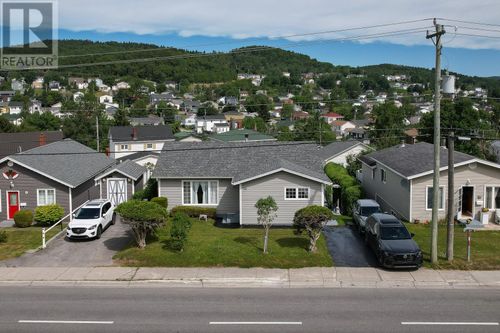 245 O'Connell Dr, Corner Brook, NL, A2H5N3 | Card Image