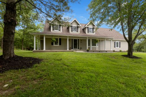5511 N Lucerne Ave, Kansas City, MO, 64151-3102 | Card Image