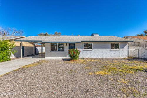 4938 W Mclellan Rd, Glendale, AZ, 85301-4011 | Card Image