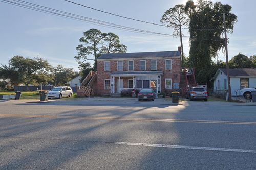 125 Beal Pkwy Se, Fort Walton Beach, FL, 32548-7301 | Card Image