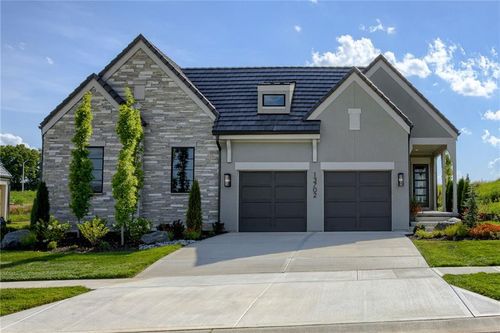 13702 Pembroke Cir, Leawood, KS, 66224-4200 | Card Image