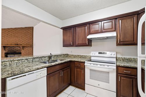 1-3544 Villa Pl, Jacksonville, FL, 32277-2790 | Card Image