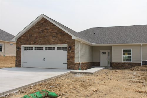334 Cherokee Dr, Beaver Falls, PA, 15010-8478 | Card Image