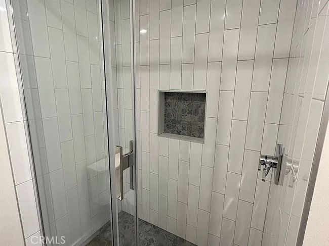1109 E 1 St St, Condo with 3 bedrooms, 2 bathrooms and 2 parking in Tustin CA | Image 20